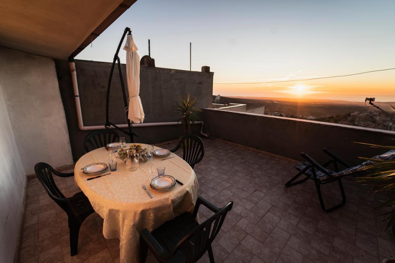 Su 'E Torigheddu - Casa Con Terrazza Panoramica Apartman Cuglieri Kültér fotó